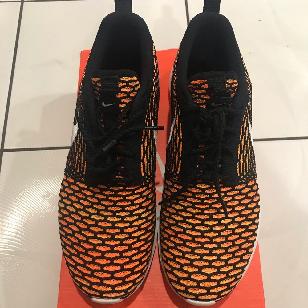 Nike Free Trainer Size 8.5